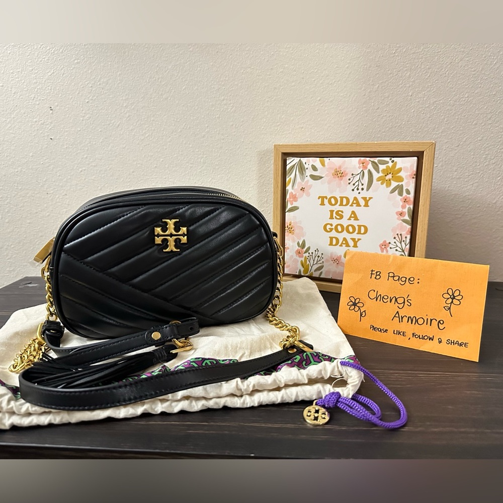 Tory Burch Kira Chevron Camera Bag